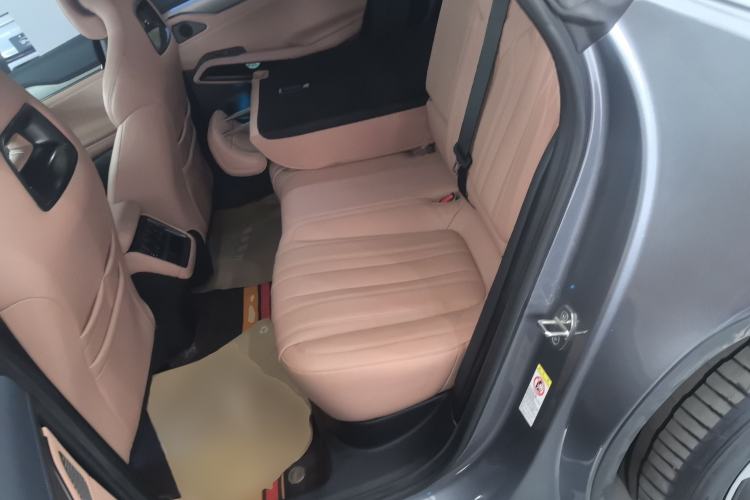 Used BYD Song L EV 2025 662 km Ultra-Range Version
