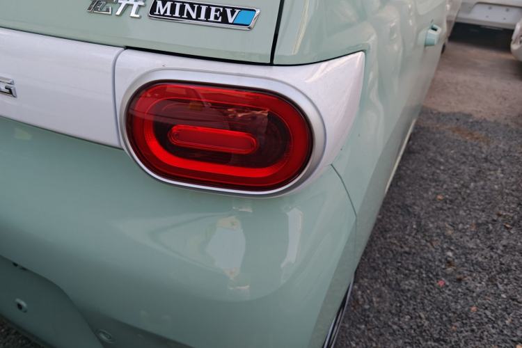 Used Wuling Hongguang MINIEV 2024 3rd Generation 215km Youth Edition