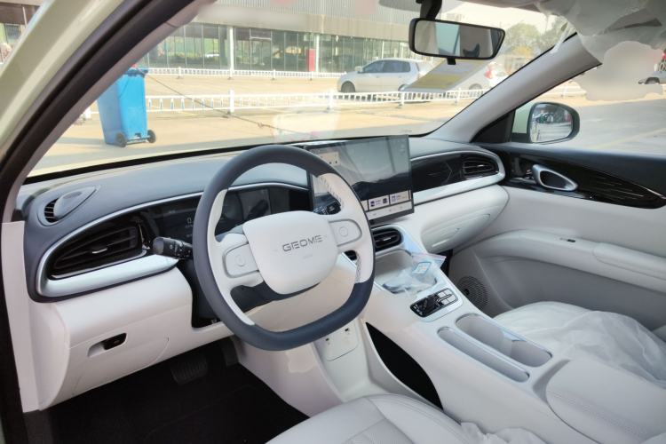 Used  Geome 2025 310km Dream Edition
