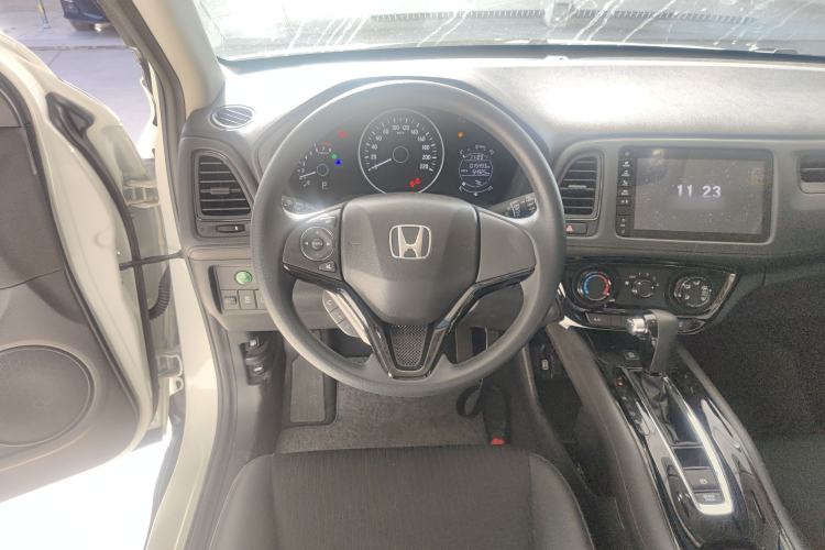Used Honda Vezel 2020 1.5L CVT Pioneer Edition
