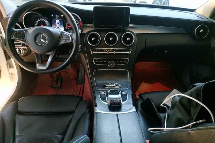 Used Mercedes-Benz C-Class 2018 C 180 L Fashion Edition Sport Version