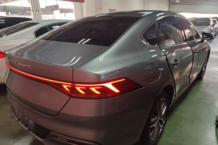 Used BYD Qin PLUS 2021 EV 400KM Luxury Model
