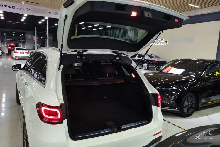 Used Mercedes-Benz GLC 2020 GLC 260 L 4MATIC Luxury Model