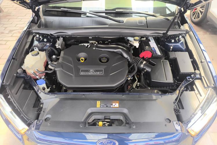 Used Ford Taurus 2017 EcoBoost 245 Luxury Model