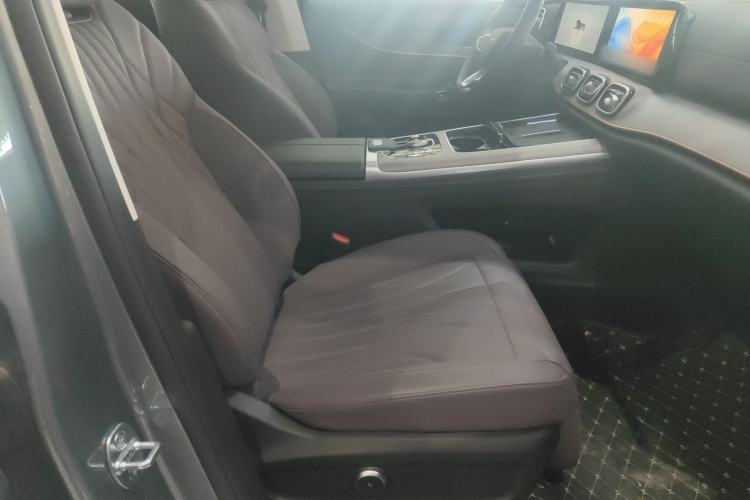 Used Chery Tiggo 9 C-DM 2025 1.5T 106KM Ultra-Comfort Edition 5 Seats Lithium-NMC