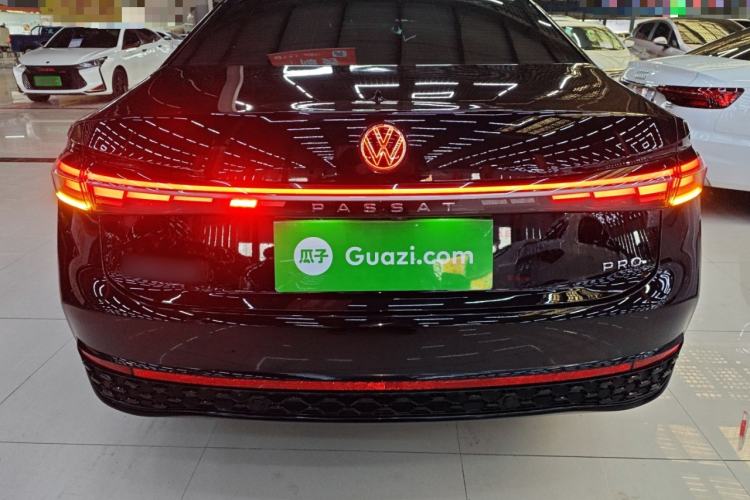 Used Volkswagen Passat 2025 Pro 380TSI Starry Dragon Edition
