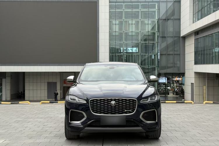 Used Jaguar F-PACE 2021 250 PS R-Dynamic SE
