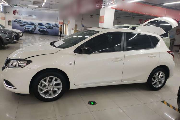 Used Nissan Tiida 2024 1.6L CVT Cool Dynamic Edition
