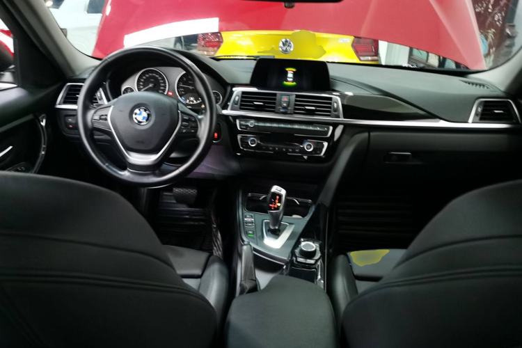 Used BMW 3 Series 2018 320Li Fashion Model
