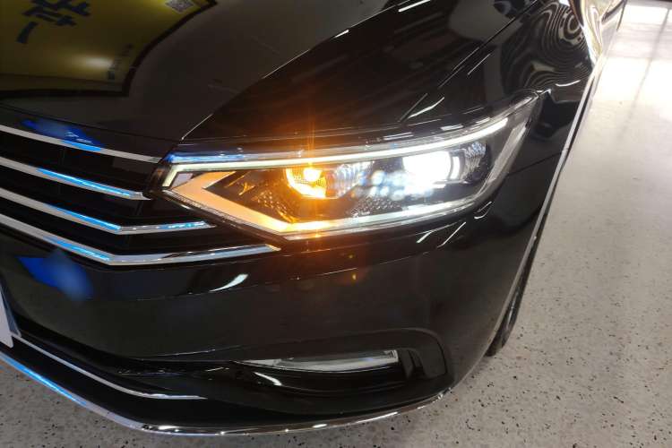 Used Volkswagen Magotan 2020 330TSI DSG Leading Model
