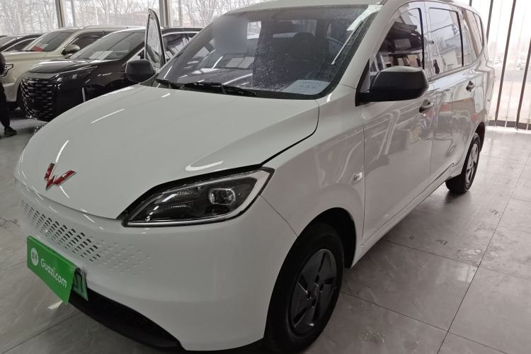 Used Wuling Hongguang New Energy 2025 Extended-Range Hybrid 50 km Utility Version