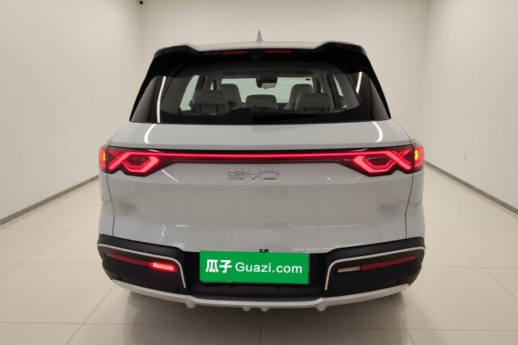 Used BYD Yuan UP 2025 Intelligent Driving Version 401 km Beyond-Range Edition