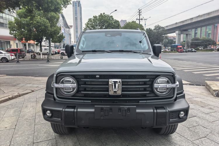 Used Tank 300 2025 2.0T Conqueror