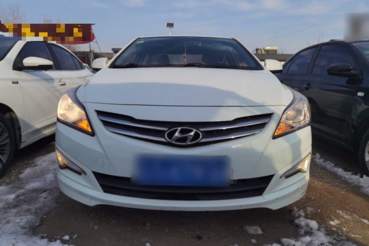 Used Hyundai Verna 2016 1.4L Manual Smart GLS Trim