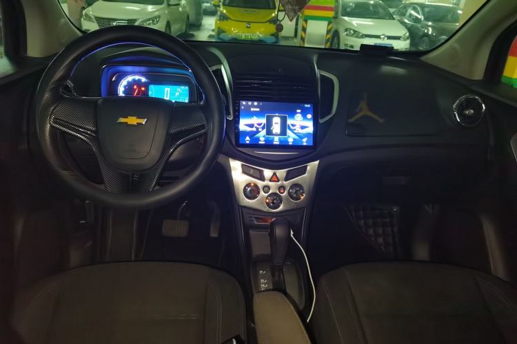 Used Chevrolet Trax 2016 1.4T Automatic Two-Wheel Drive Comfort Version with Sunroof