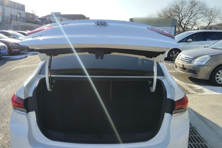 Used Buick GT 2019 15T Dual-Clutch Connected Elite Model China VI
