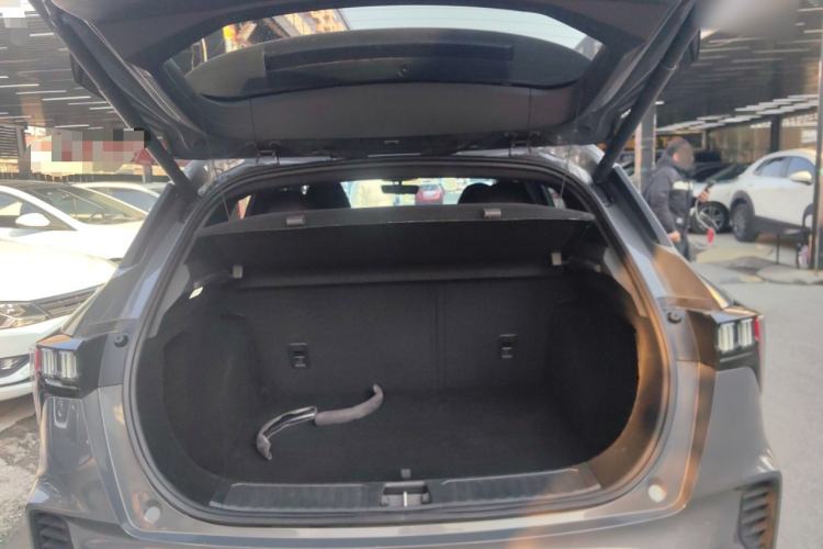 Used Lynk & Co 06 2023 Remix 1.5T JinPro
