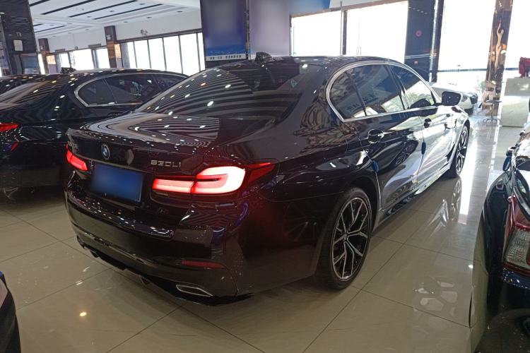 Used BMW 5 Series 2023 530Li Luxury Edition M Sport Package
