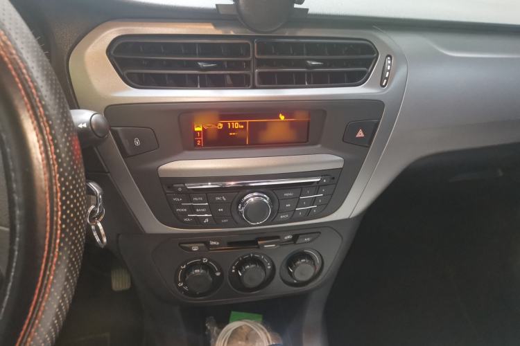 Used Citroen Elysee 2015 ZhiShang Edition 1.6L Automatic Comfort Version
