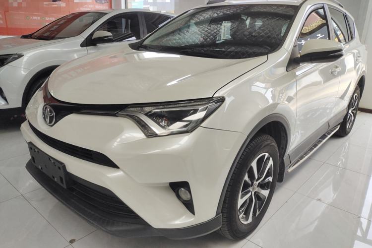 Used Toyota RAV4 2016 2.0L CVT Two-Wheel Drive Urban Edition China V Standard
