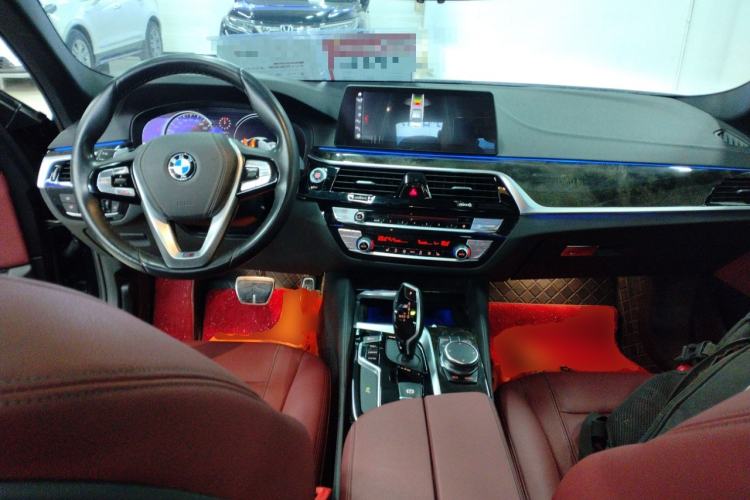 Used BMW 5 Series 2018 530Li Leading Model M Sport Package
