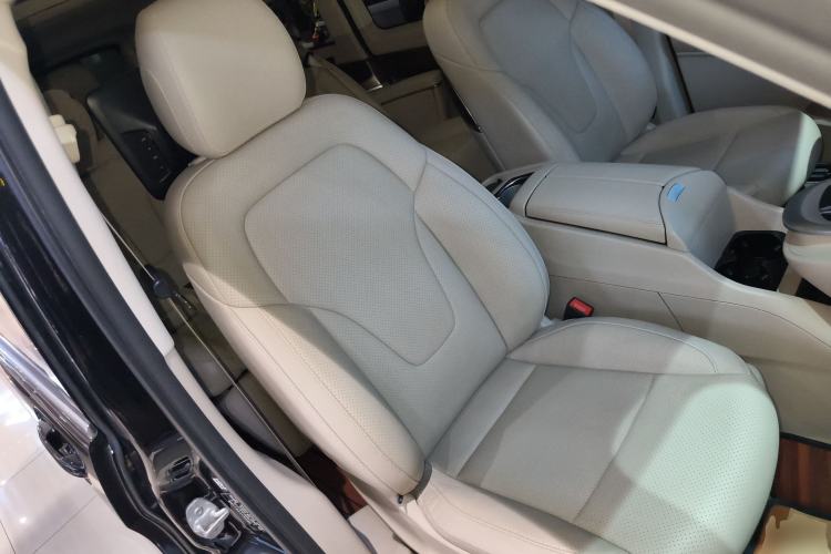 Used Mercedes-Benz V-Class 2020 V 260 L Long-wheelbase Luxury Edition