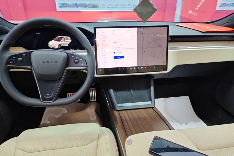 Used Tesla Model S 2023 Dual-Motor All-Wheel-Drive Version
