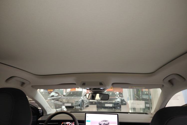 Used Volkswagen ID.7 VIZZION 2024 AIR model
