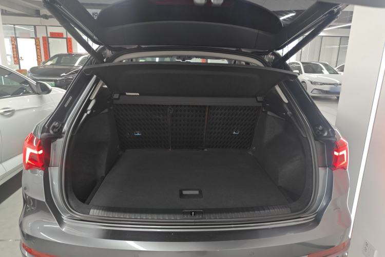 Used Audi Q3 2020 35 TFSI Fashion Dynamic Model
