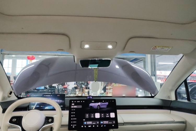 Used Hima Luxeed R7 2025 Range-Extended Version 251 km Max
