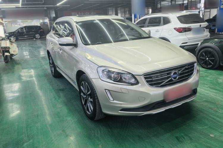 Used Volvo XC60 2017 T5 AWD Smart Upgrade Edition