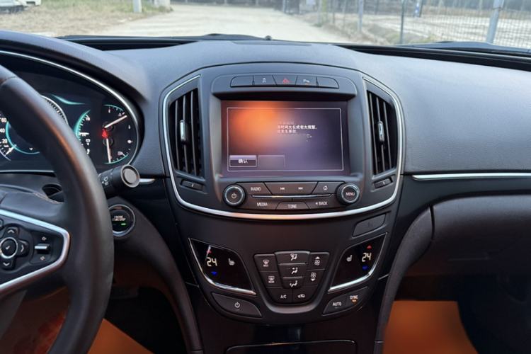 Used Buick Regal 2015 1.6T Elite Tech Model
