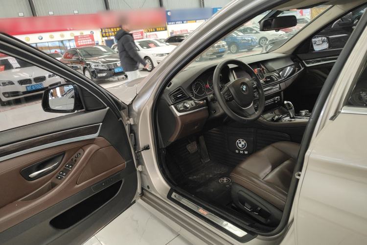 Used BMW 5 Series 2014 525Li Luxury Design Package