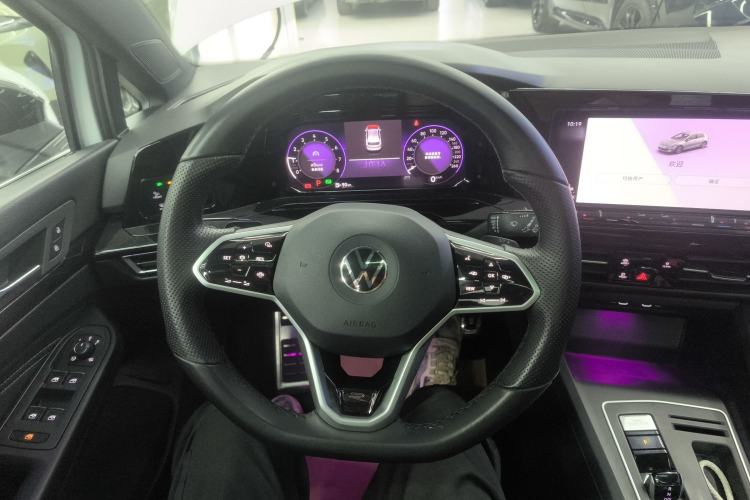 Used Volkswagen Golf 2021 280TSI DSG R-Line
