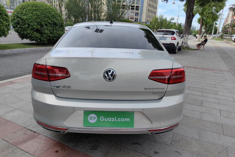 Used Volkswagen Magotan 2019 330TSI DSG Luxury Version China VI Standard
