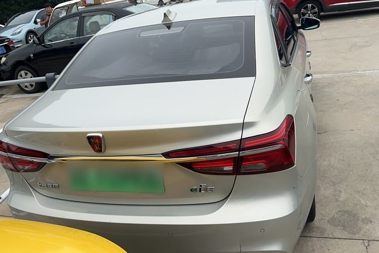 Used Roewe i6 New Energy 2019 PLUS 50T Internet Glory Flagship Edition
