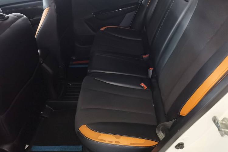 Used Baojun 310 2016 1.2L Manual Fashionable Edition
