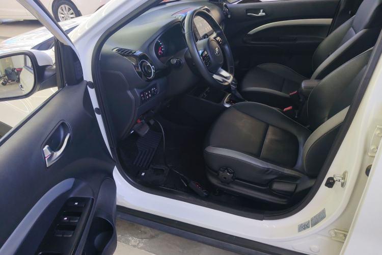 Used Kia kx1 Stonic 2019 1.4L Automatic Fun Edition China VI
