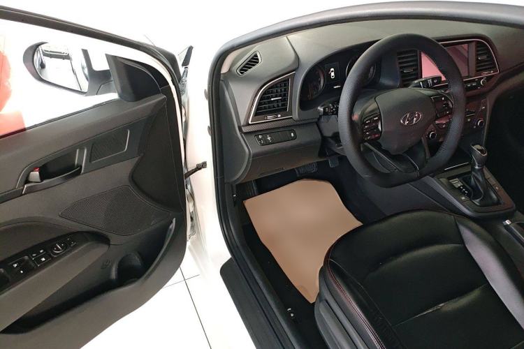 Used Hyundai Elantra 2018 1.4T Dual-Clutch Xuan Dong · Dynamic Edition