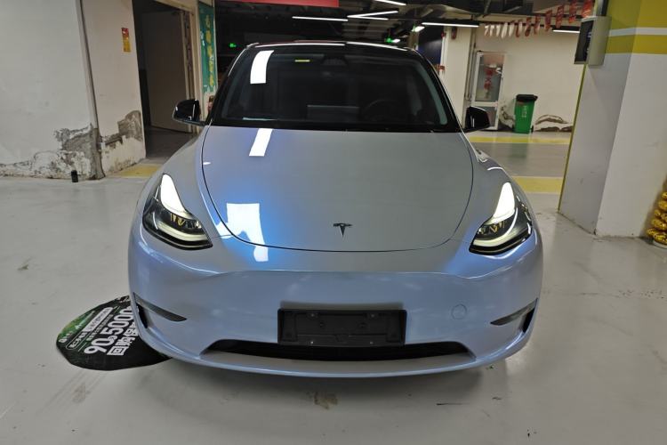 Used Tesla Model Y 2024 Long-Range All-Wheel-Drive Version