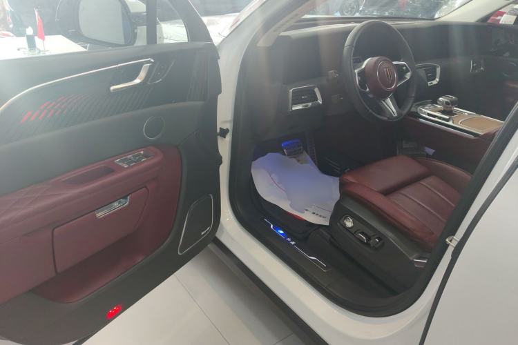 Used Hongqi E-HS9 2021 510 km Range Flagway Edition Six Seats