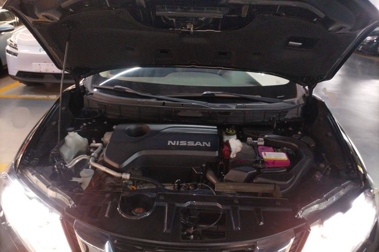 Used Nissan X-Trail 2019 2.5L CVT Smart Connect Luxury Edition 4WD
