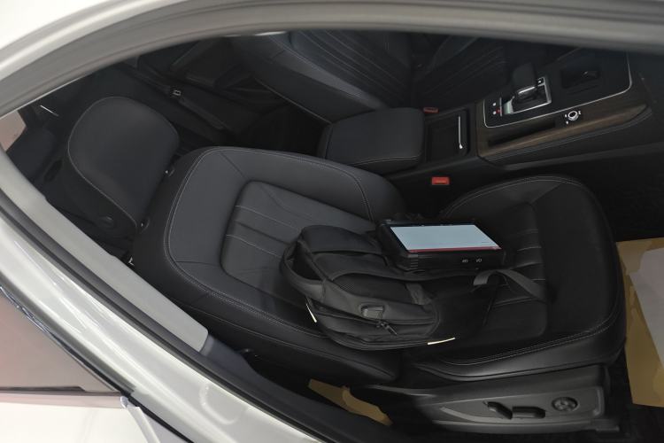 Used Audi Q5L 2022 40T Luxury Elegant Model