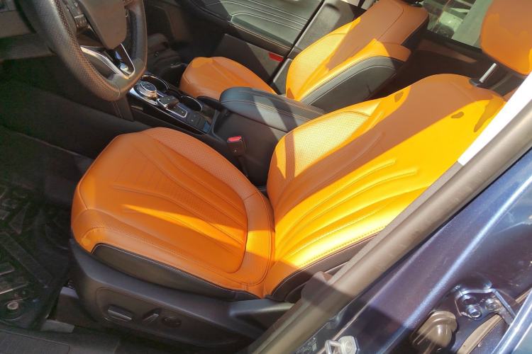 Used Ford Escape 2020 EcoBoost 245 Two-Wheel-Drive Titanium Edition
