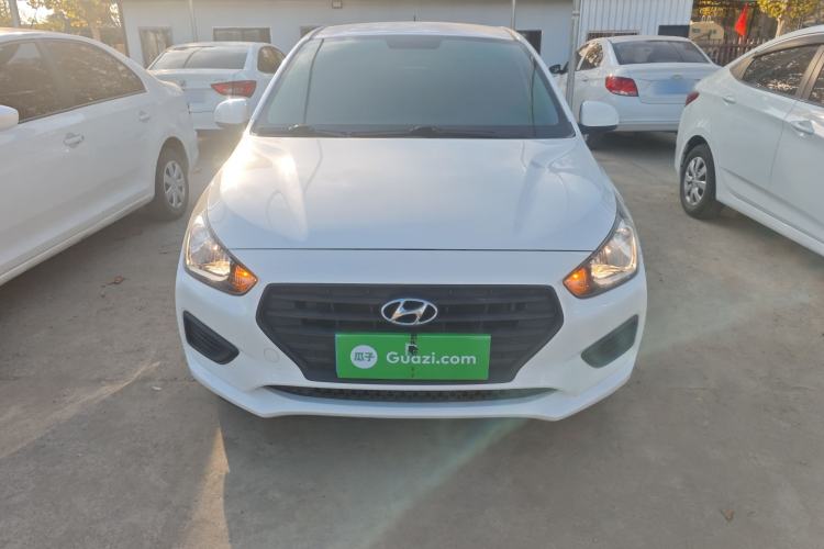 Used Hyundai Verna 2017 1.4L Manual Refreshed Version China V Standard
