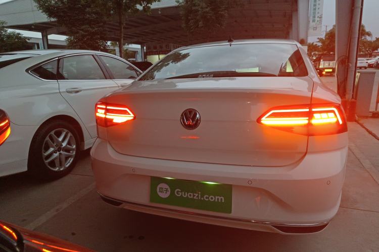 Used Volkswagen Lamando 2019 230TSI DSG Vision Edition China VI Standard
