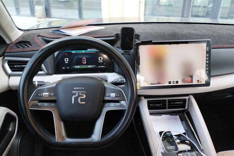 Used BYD Yuan UP 2024 401KM Leading Edition
