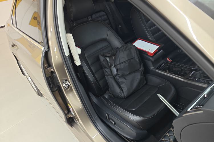 Used Volkswagen Passat 2017 330TSI DSG Luxury Edition
