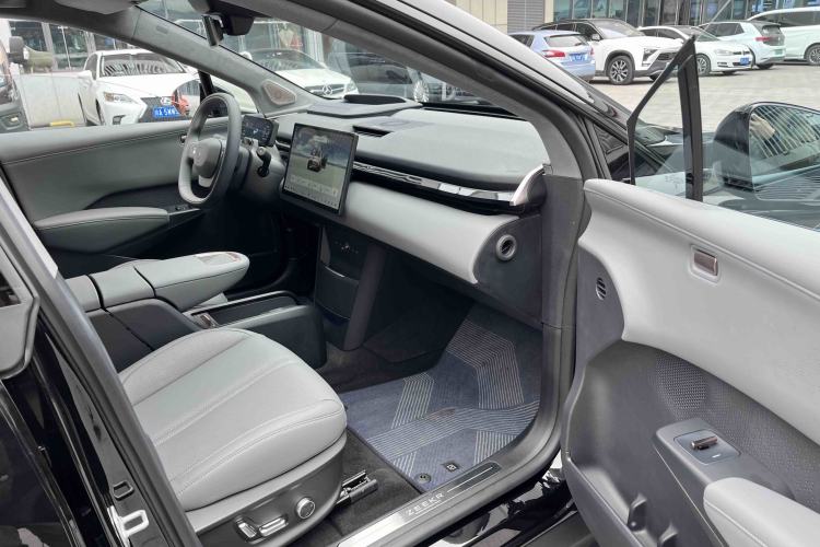 Used Zeekr X 2025 5-Seater Long-Range Version
