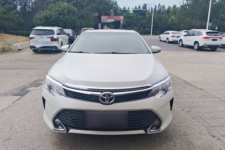 Used Toyota Camry 2016 2.0G 10th Anniversary Leading Edition
